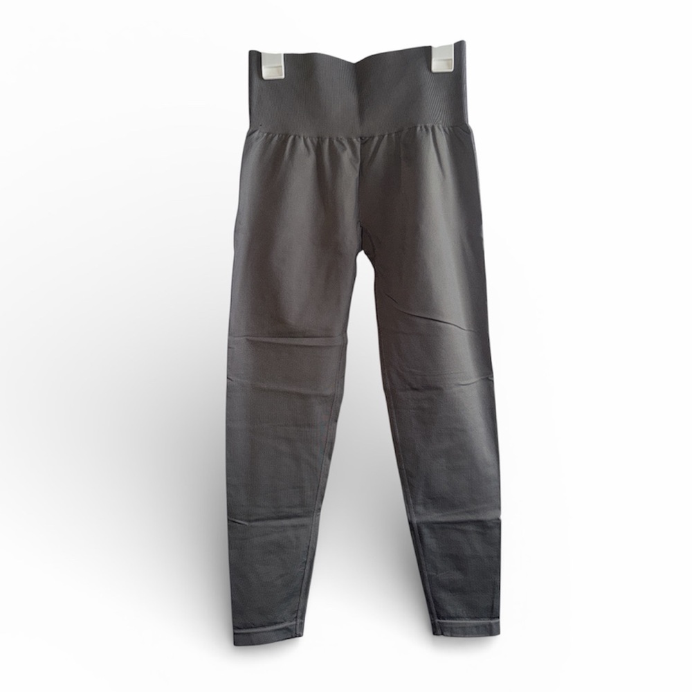 NVGTN Light Grey Solid Seamless Leggings